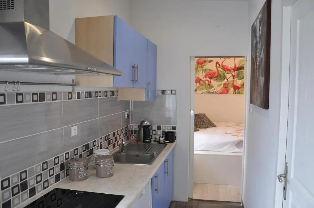 Le Domaine Des Grettes Apartment La Dominelais 0*,